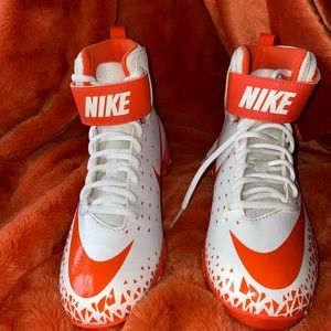 Nike new size 6y baseball cleats Nike fast flex